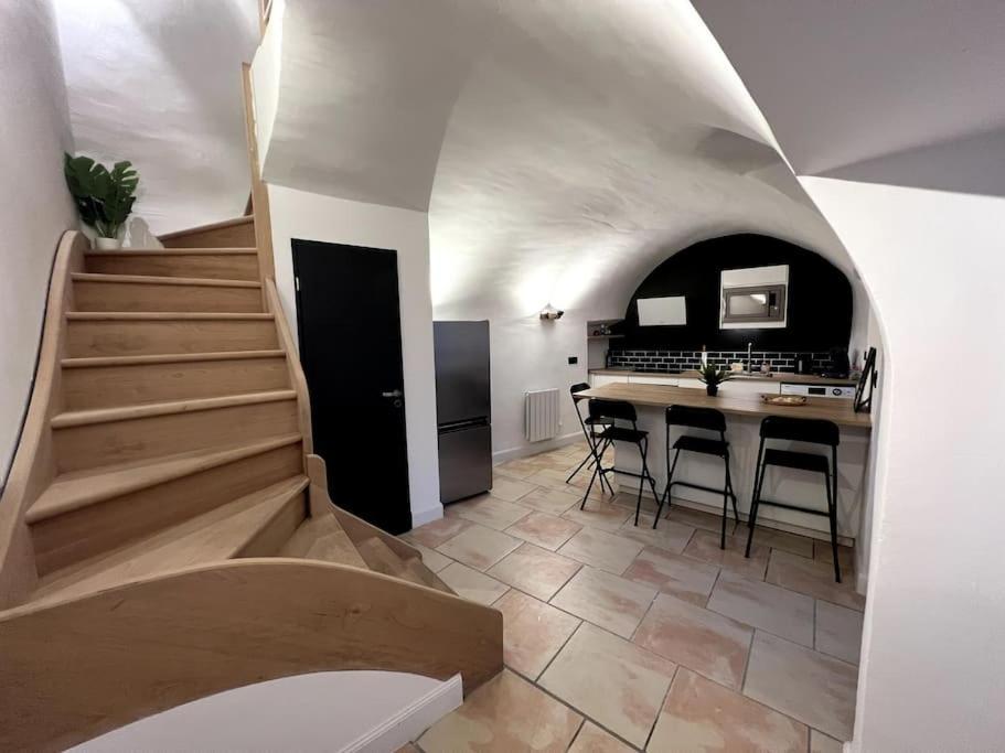 Maison De Ville Châteauneuf-du-Rhône Esterno foto
